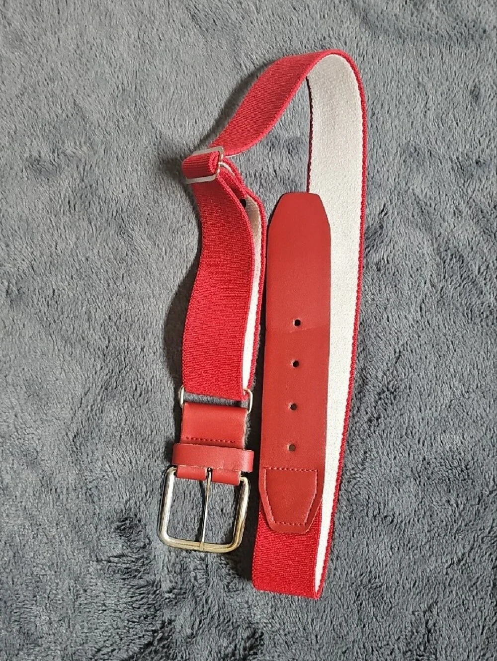 CHAMPRO Red and White Elastic SOFTBALL Belt with Silver Buckle